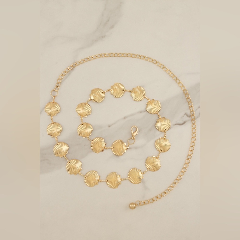 Scallop Seashell Textured Link Chain Belt